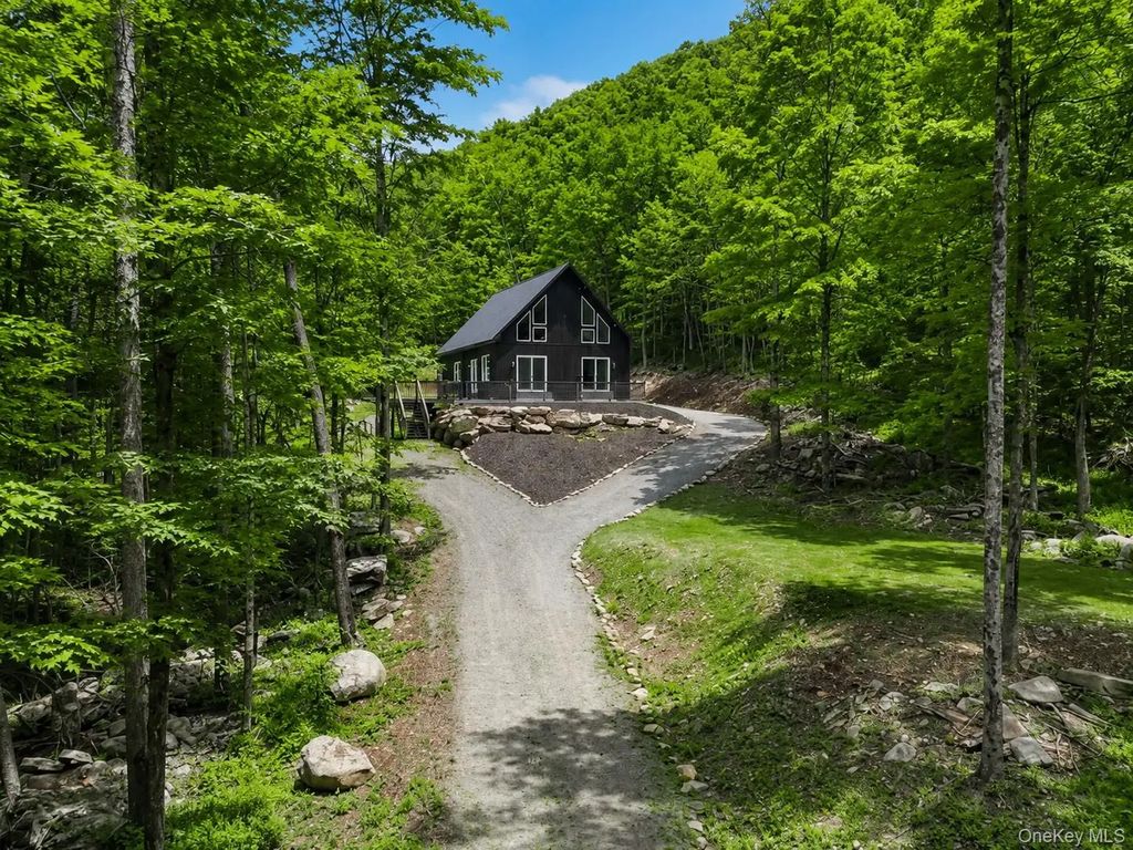 1211 Gulf Road, Livingston Manor