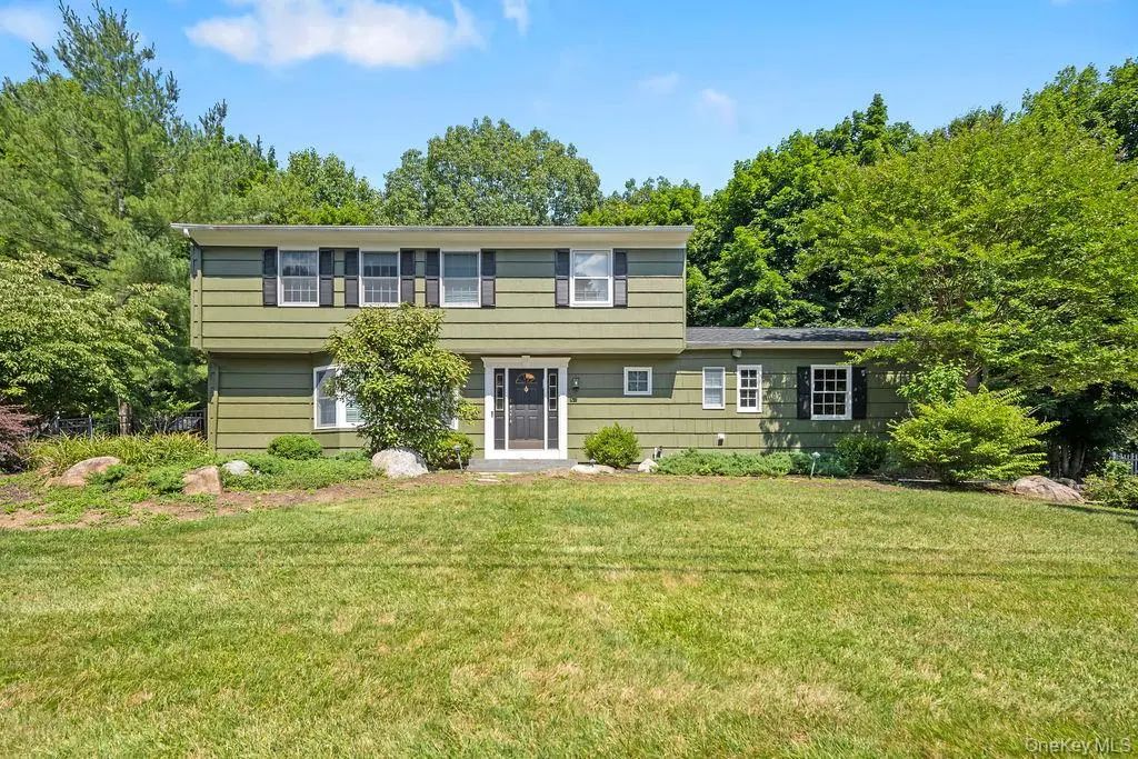 21 Ardsley Drive, New City