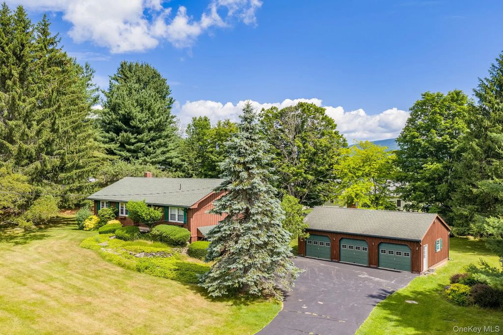 128 Hall Road, Grahamsville