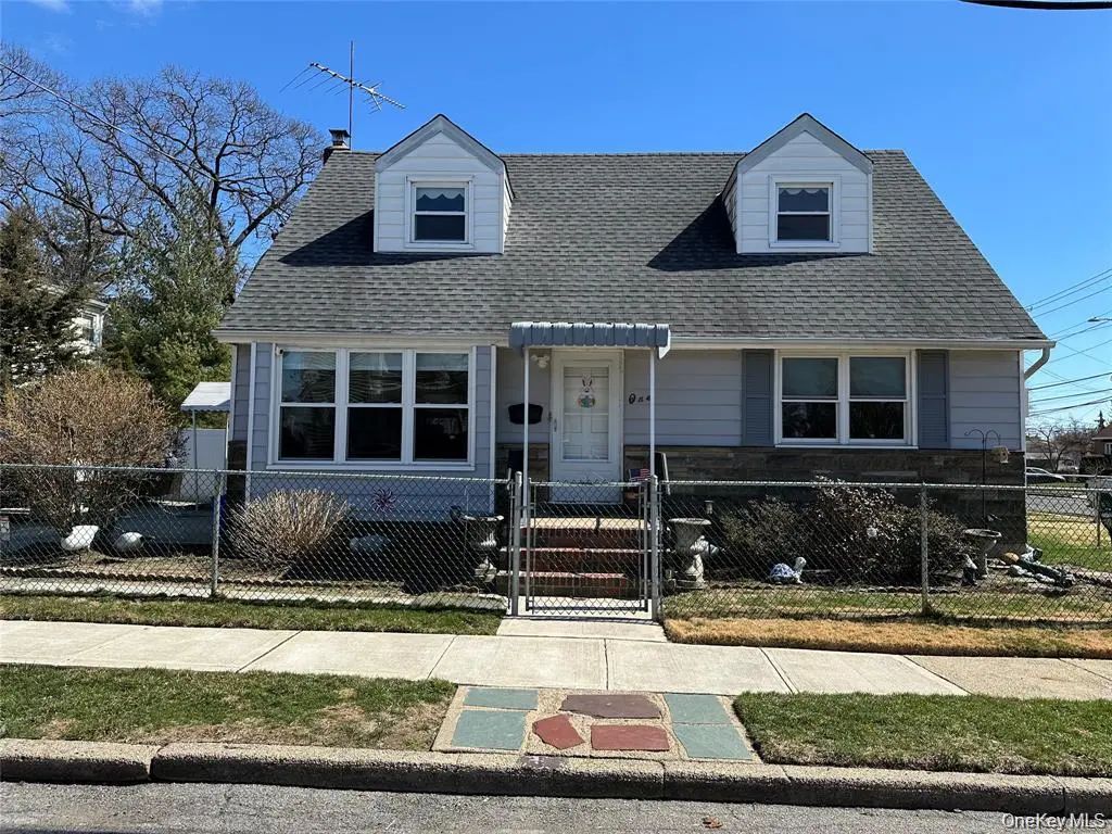 One Waverly Place, Valley Stream