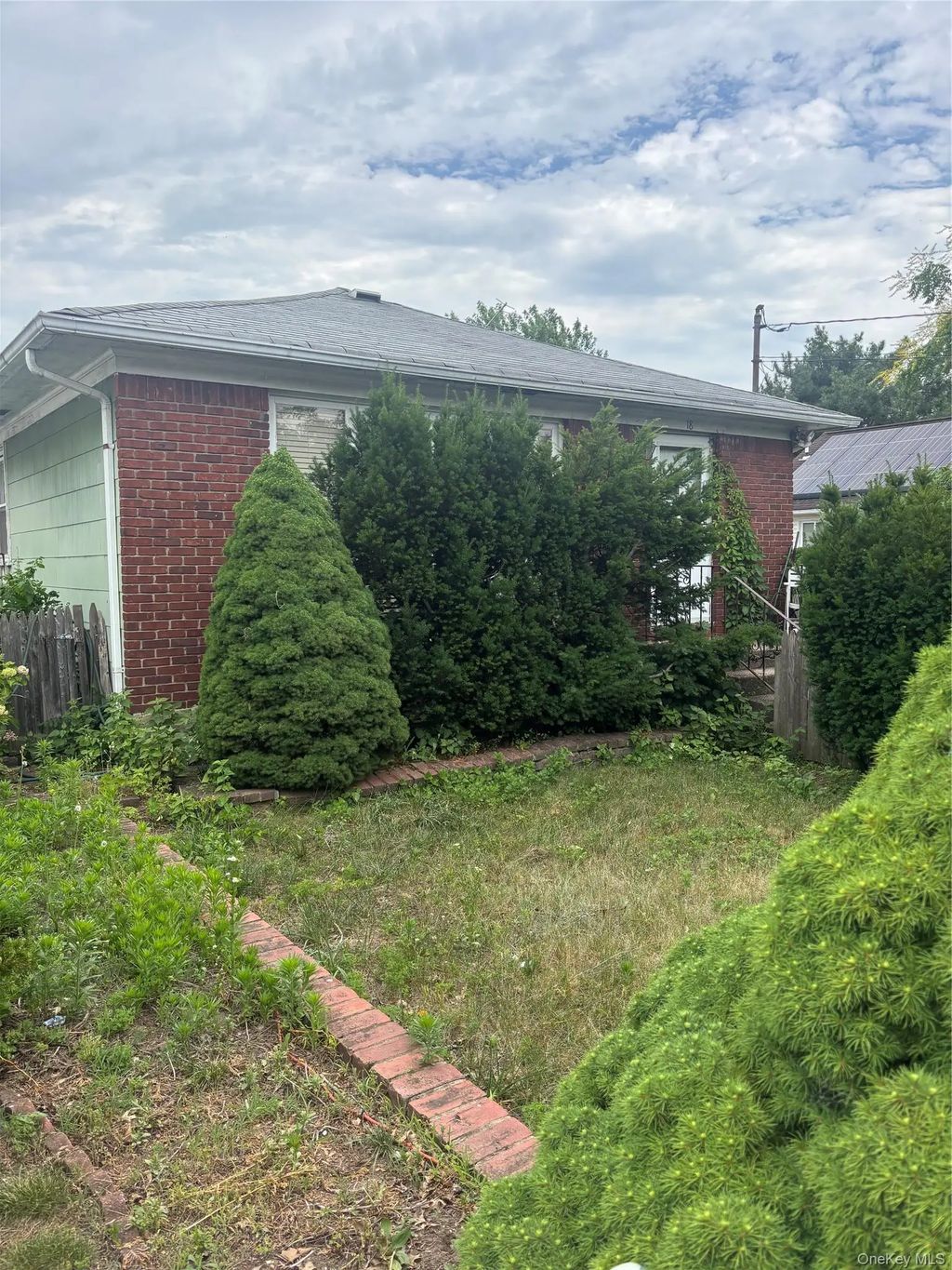 18 Bismark Avenue, Valley Stream