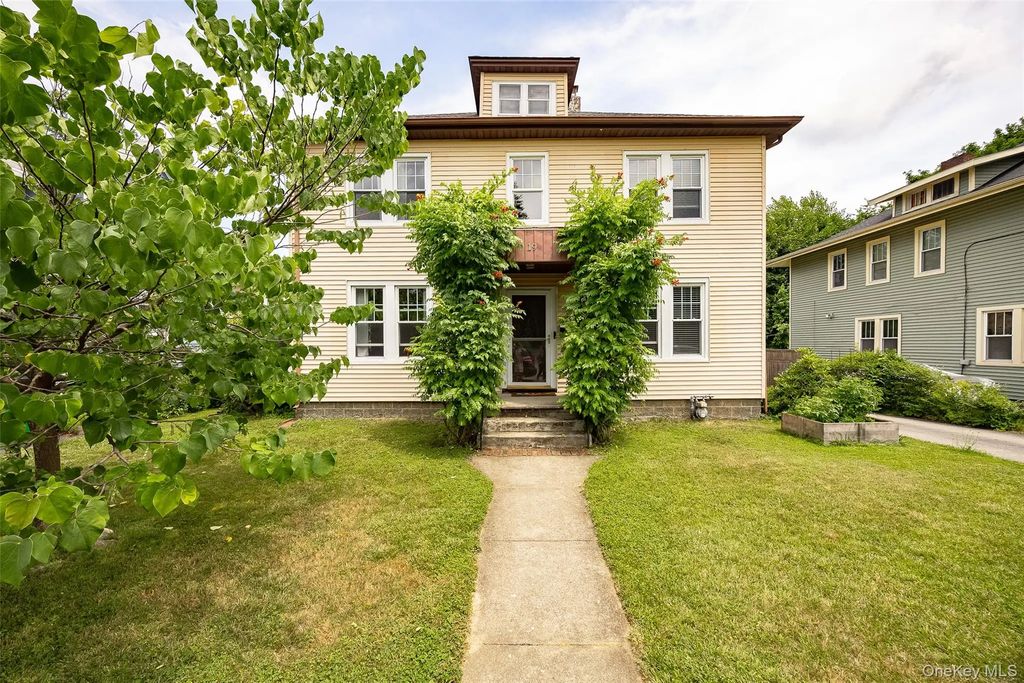 19 Lincoln Avenue, Beacon