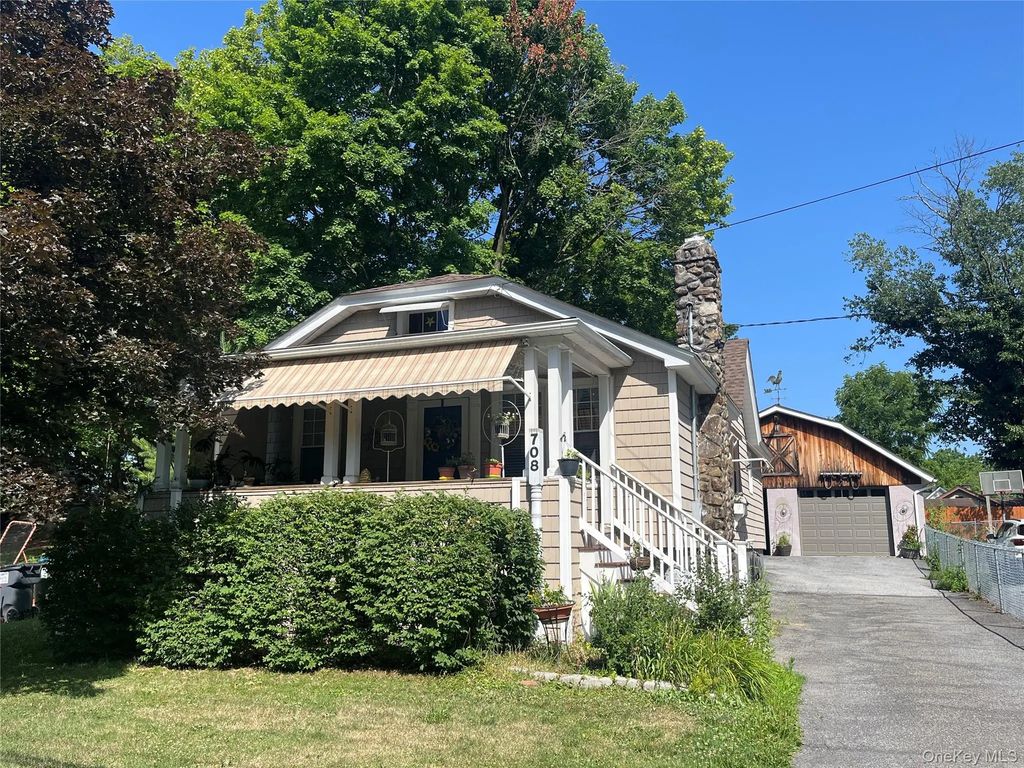 708 Homestead Avenue, Maybrook
