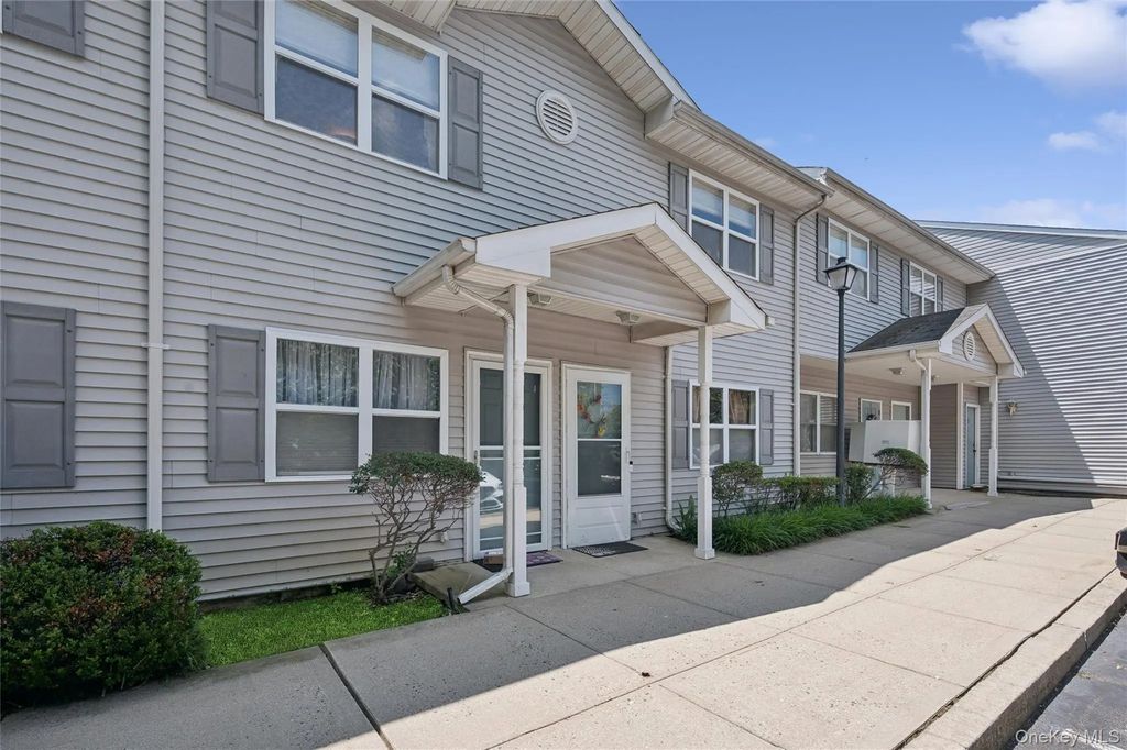 2295 Milburn Avenue # 11, Baldwin