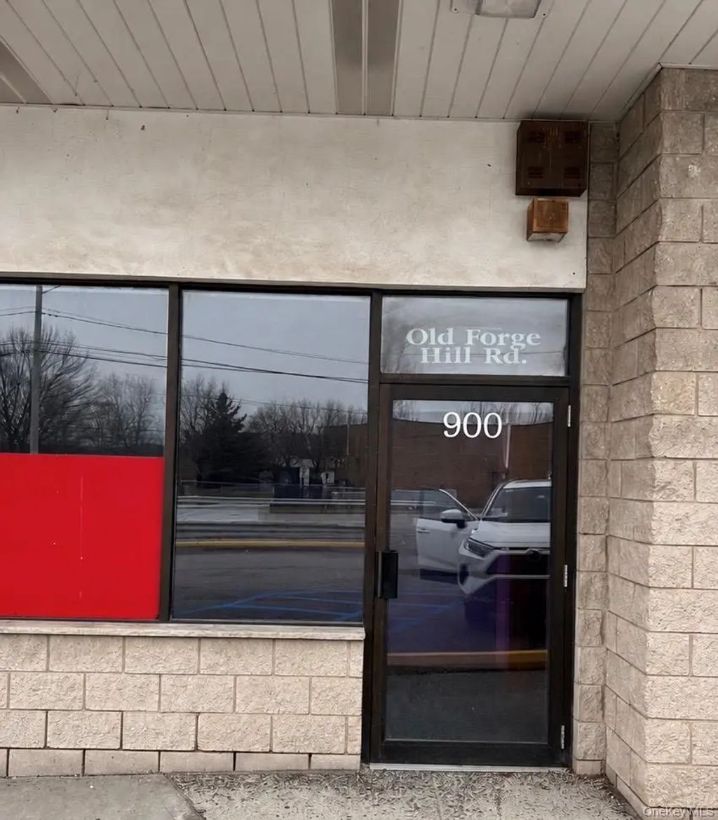 367 Windsor Highway # 900, New Windsor