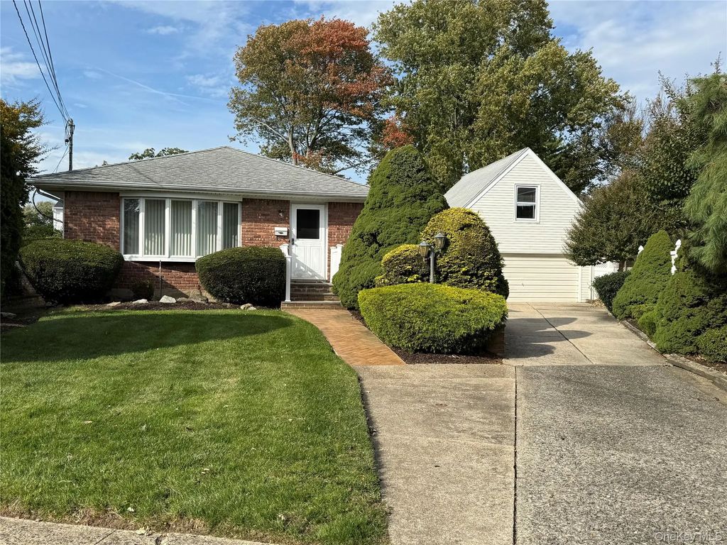 939 Steele Boulevard, Baldwin
