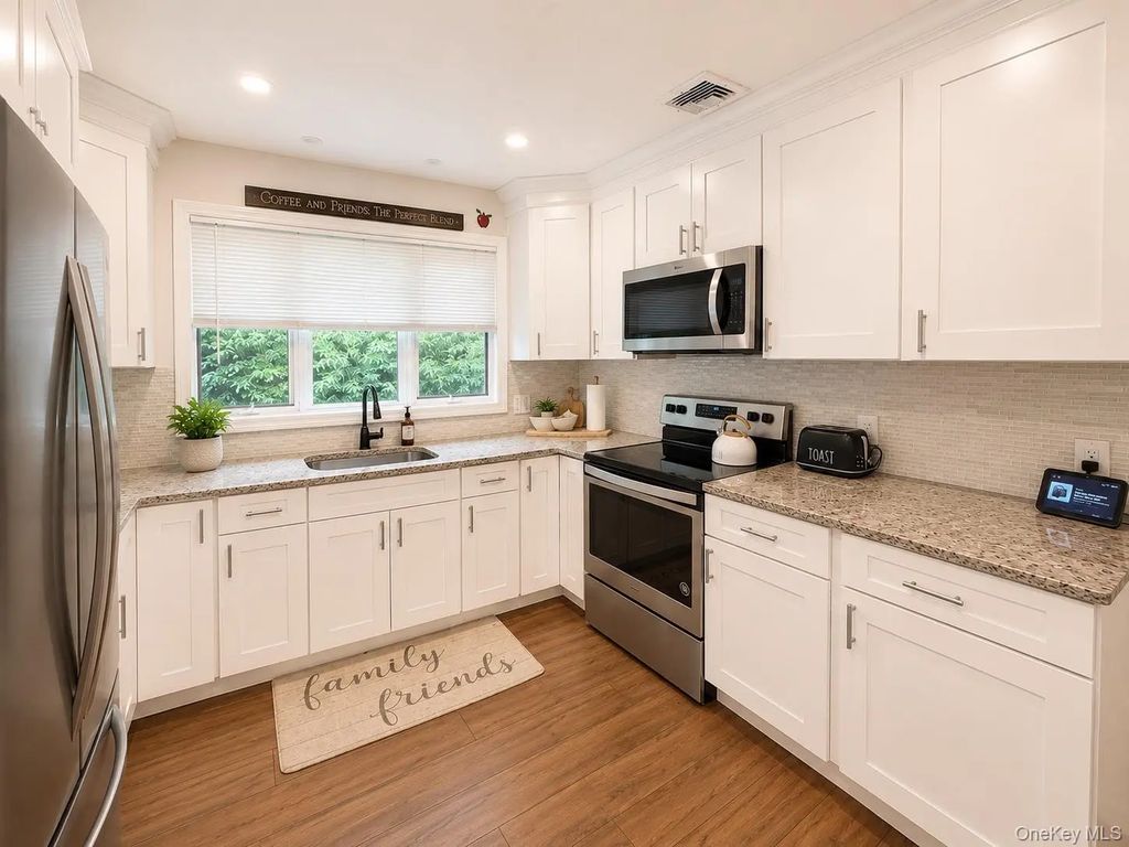 87 Sally Lane, Ridge