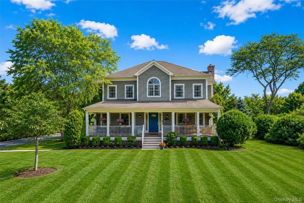 4 Griffen Drive, Larchmont
