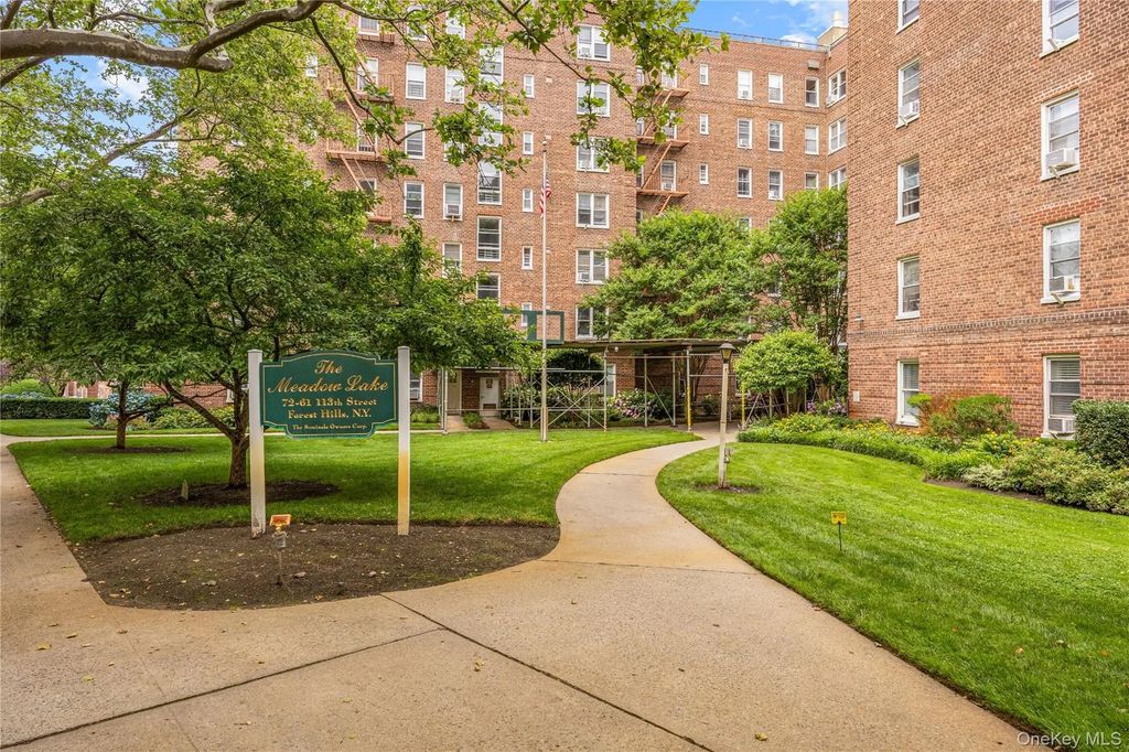 72-61 113th Street # 5b, Forest Hills
