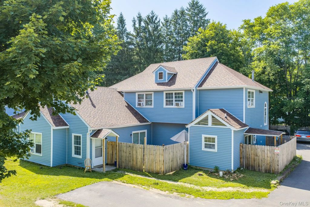 100 1/2 Kingston Avenue, Port Jervis