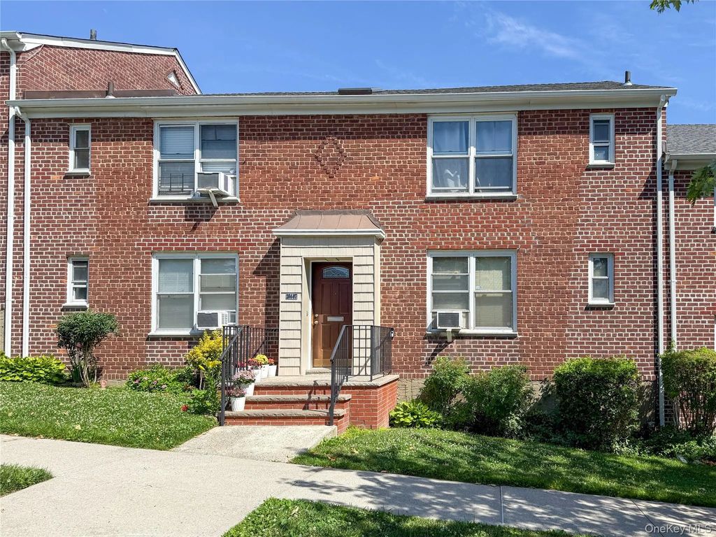 204-07 36th Avenue # 394, Bayside