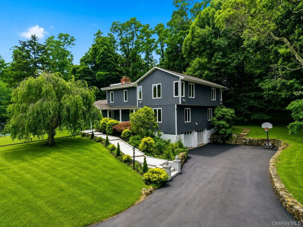 12 E Mount Airy Road, Croton-on-Hudson