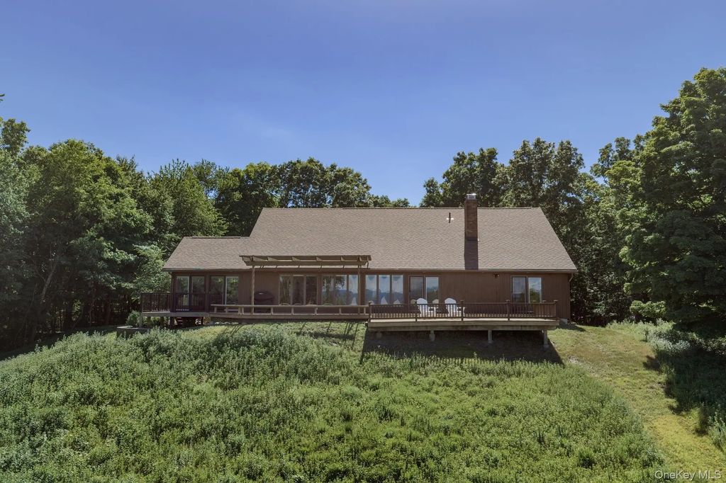 572 Hicks Hill Road, Stanfordville
