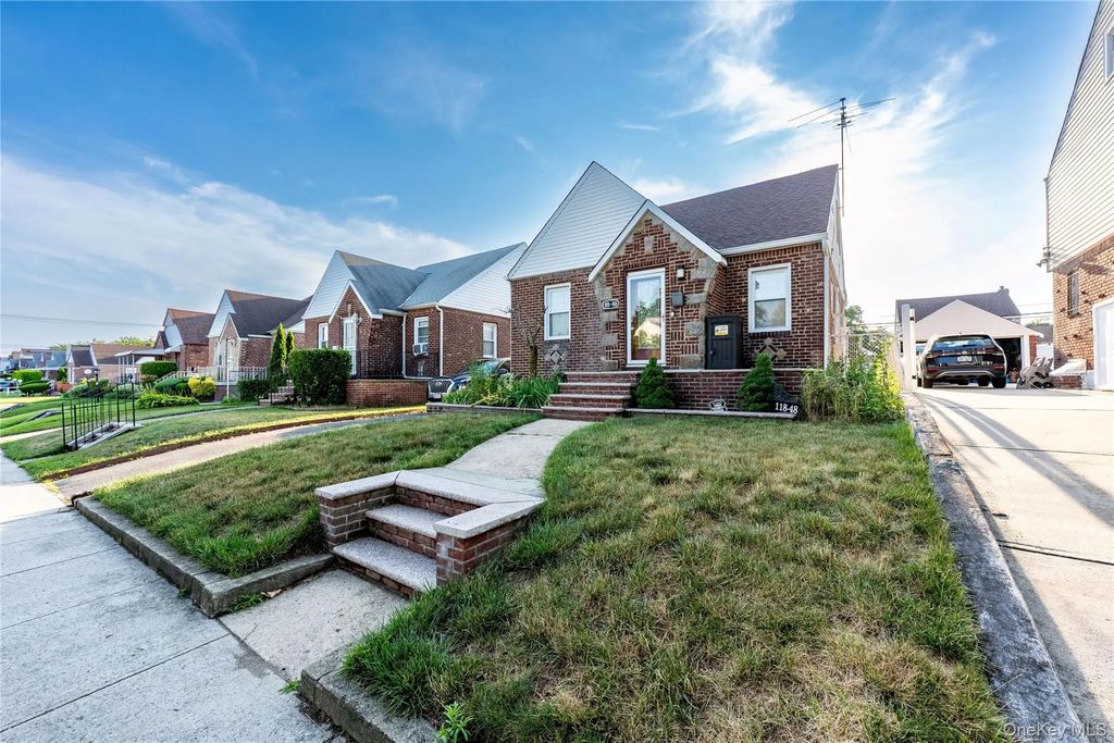 118 48 222nd Street, Cambria Heights