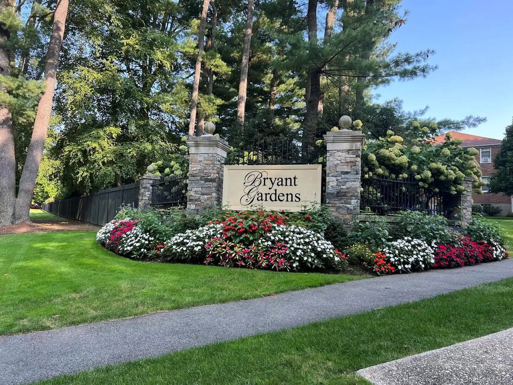 185 Bryant Avenue # 1m, White Plains