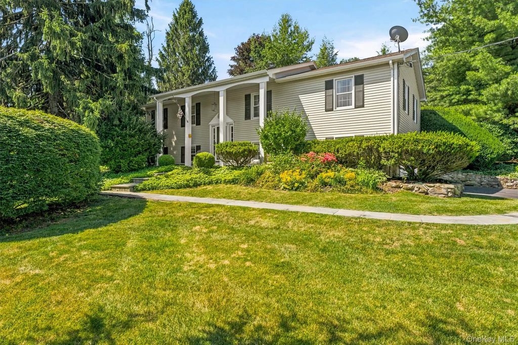 431 Bonnie Court, Yorktown Heights