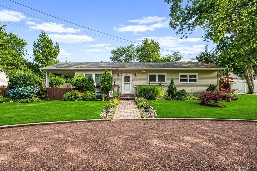 22 Jane Street, Selden
