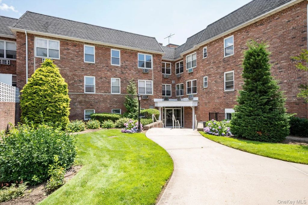 2 Fowler Avenue 201, Lynbrook