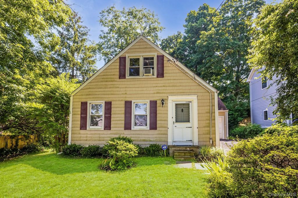 11 Hillside Place, Rye