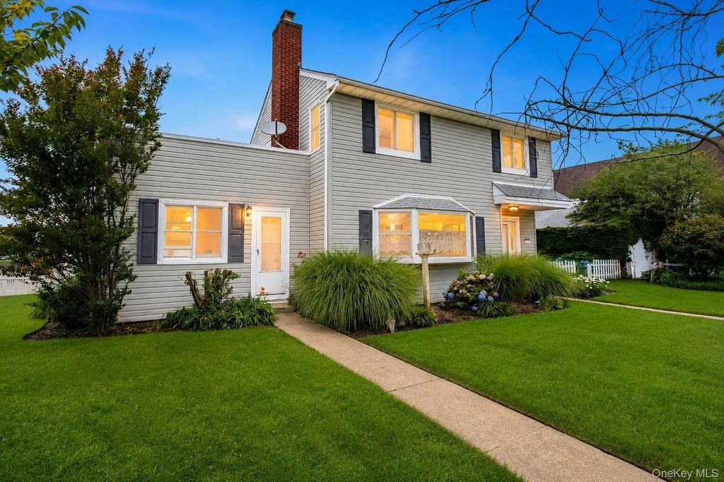 501 E Penn Street, Long Beach