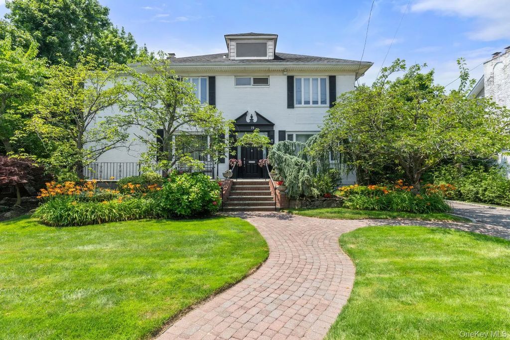 19 Margaret Avenue, Lawrence