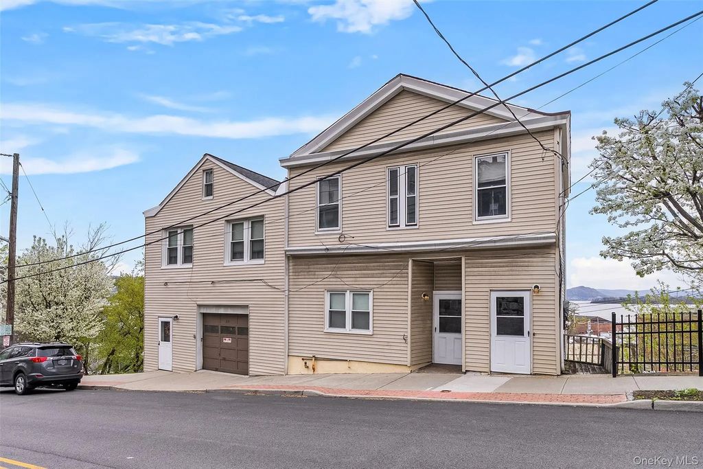 39 Secor Road, Ossining