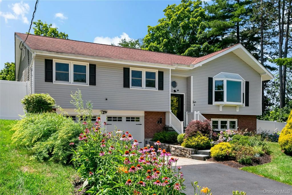 4 Cooper Drive, Ossining