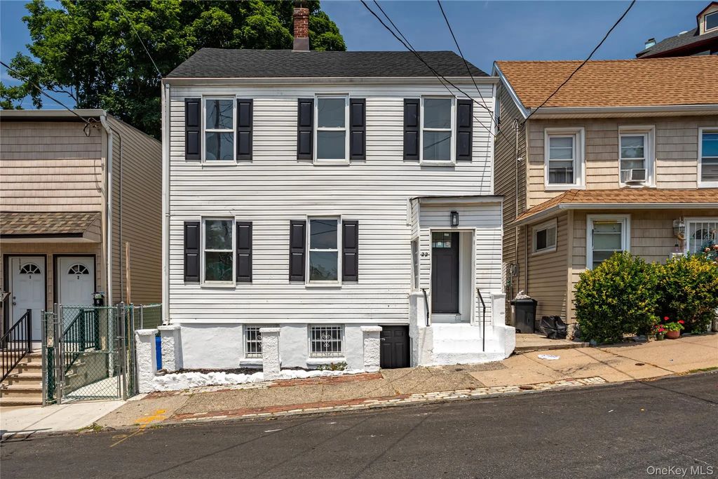 22 Grove Street, Staten Island