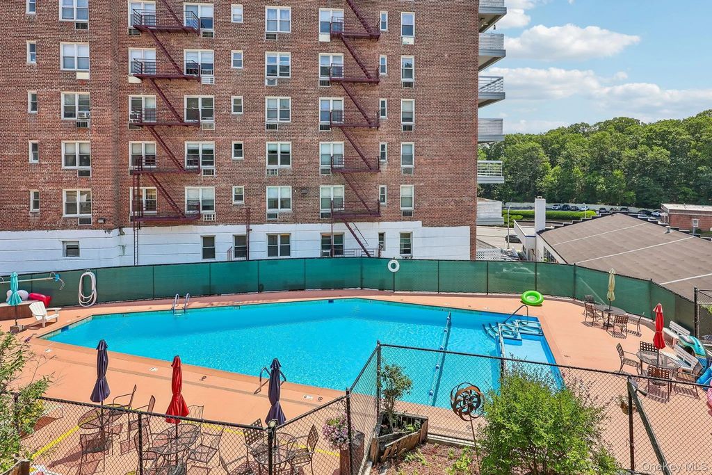 632 Palmer Road # 6f, Yonkers