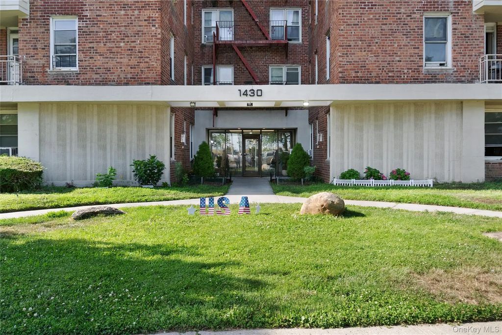 1430 Seagirt Boulevard # 6h, Far Rockaway