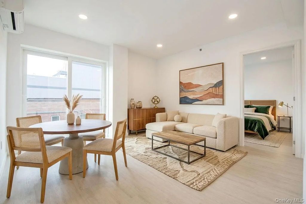 13450 Blossom Avenue # 4f, Flushing