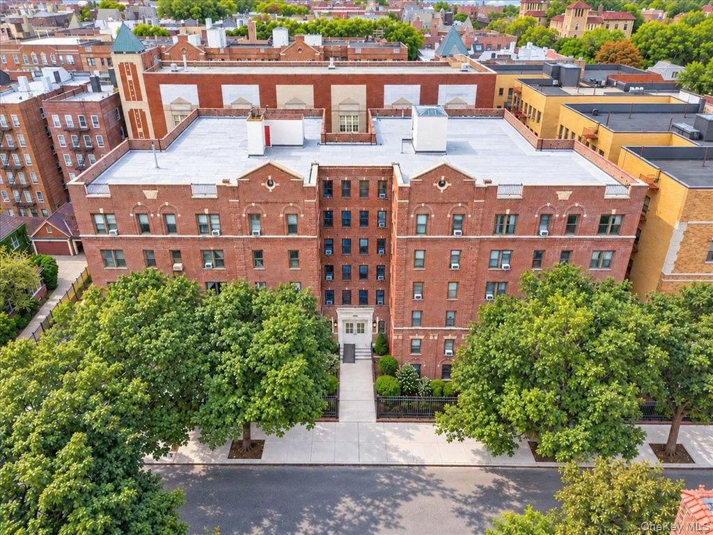 34-20 83rd Street # 3d, Jackson Heights