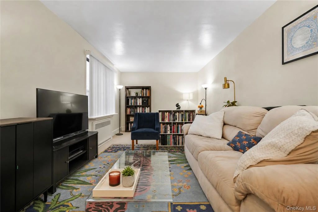 142-21 26th Avenue # 5f, Flushing