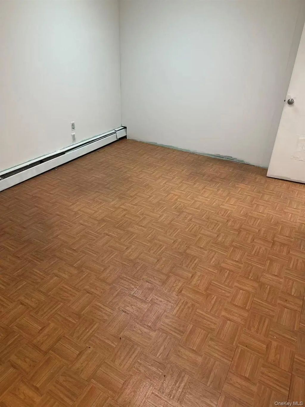 3707 Main Street # 3f, Flushing