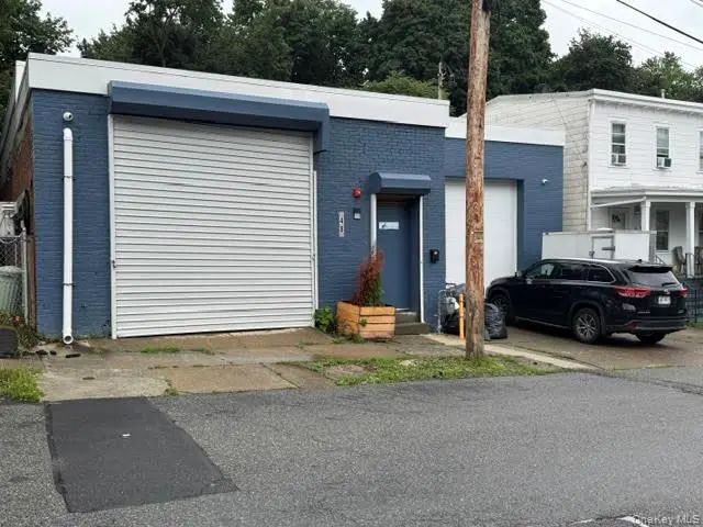 48 Carter Street, Newburgh