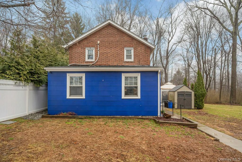 32 Glendale Avenue, Armonk