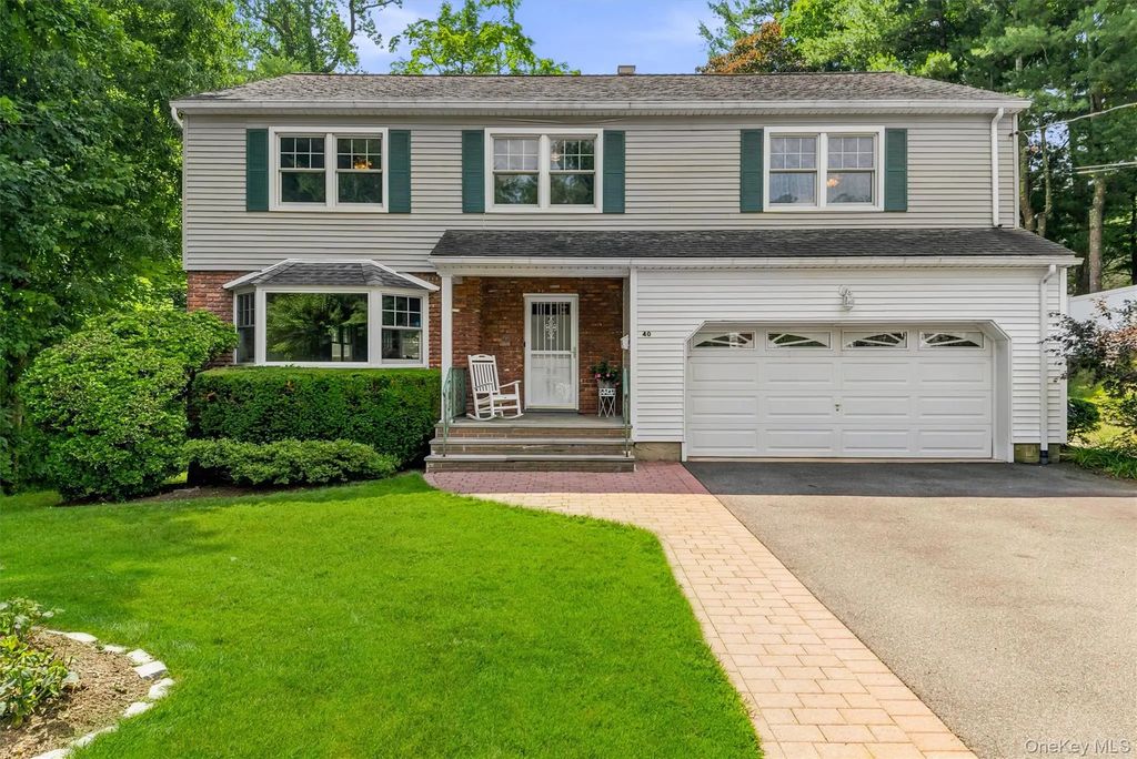 40 Sammis Lane, White Plains