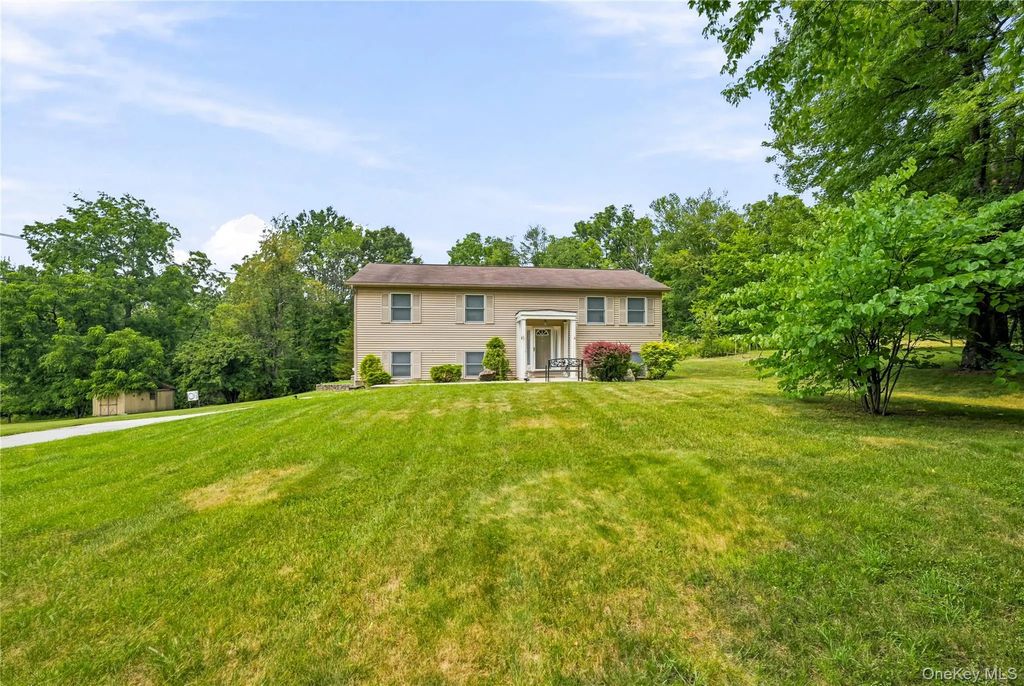 564 Clove Road, Monroe