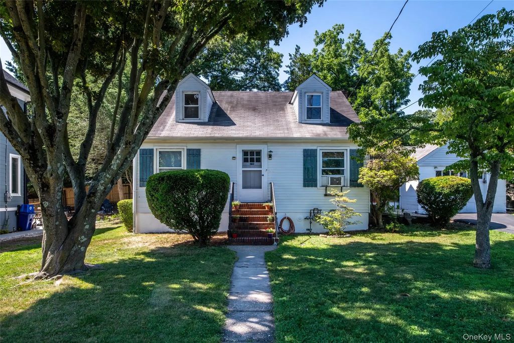 40 Florence Avenue, Dobbs Ferry