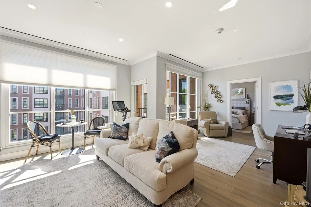 100 Garvies Point Road # 1212, Glen Cove