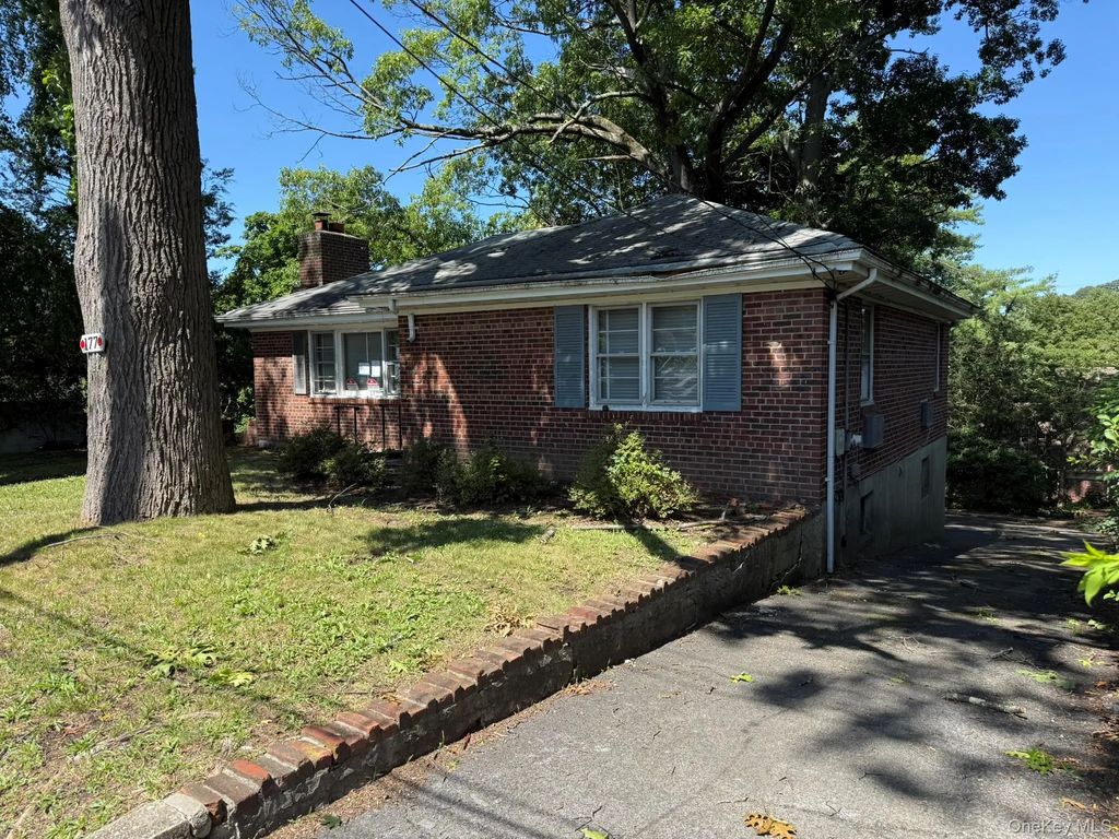177 Longvue Terrace, Yonkers