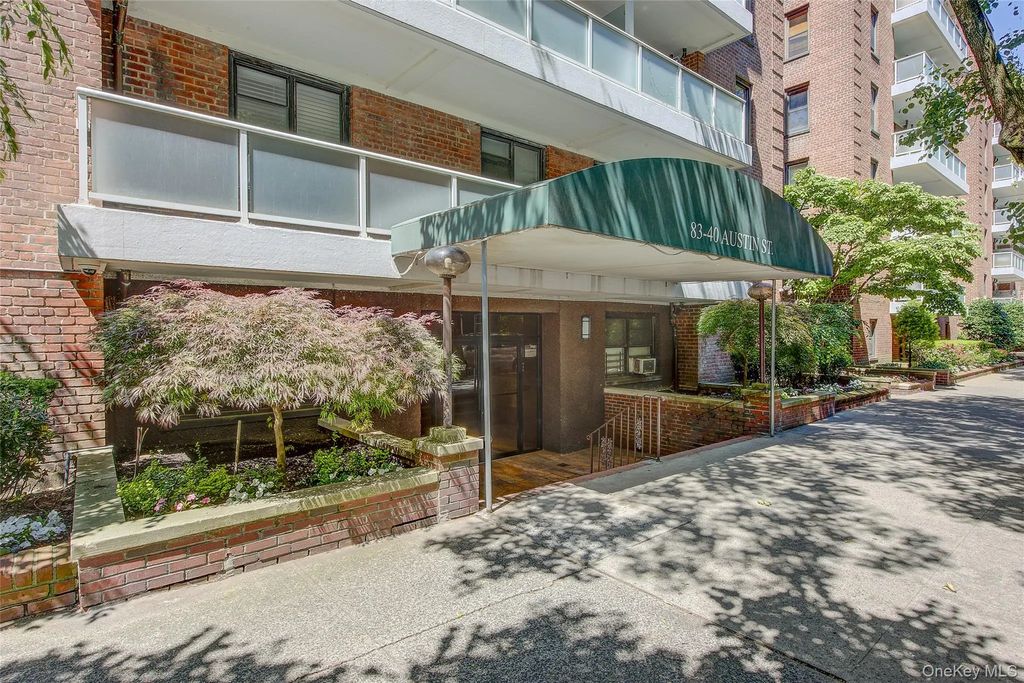 83-40 Austin Street # 3x, Kew Gardens