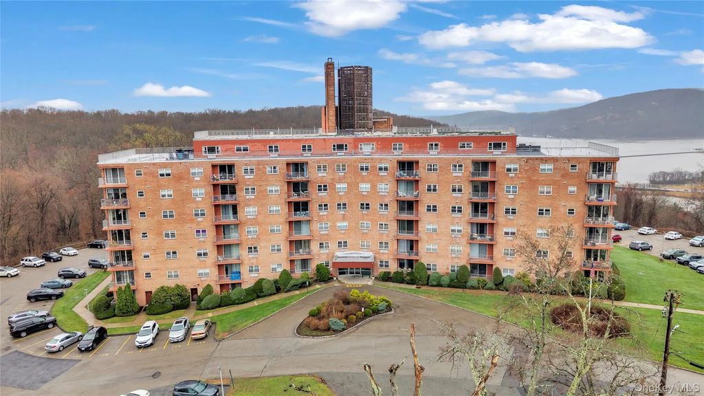 1 Lakeview Drive # 6s, Peekskill