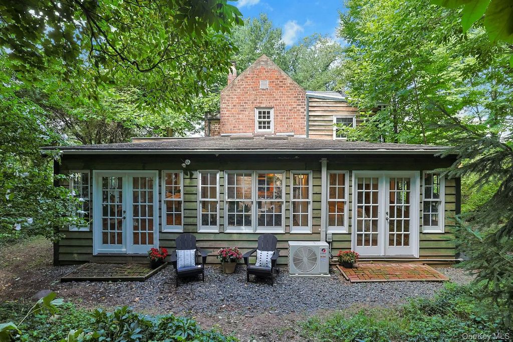 10 Broadway, Dobbs Ferry