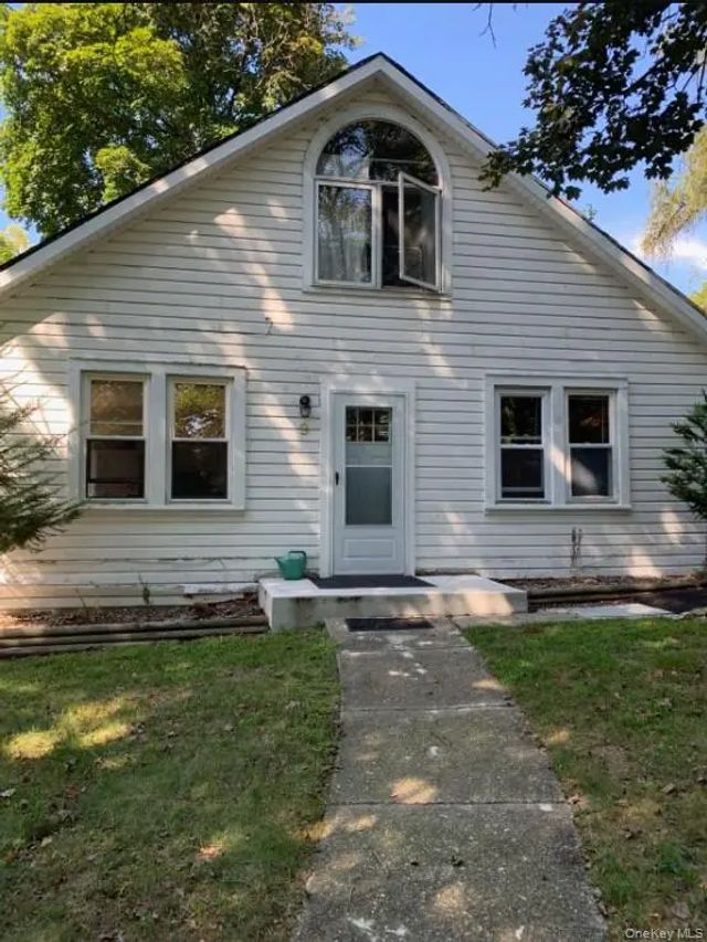 9 Benedict Lane, New Windsor