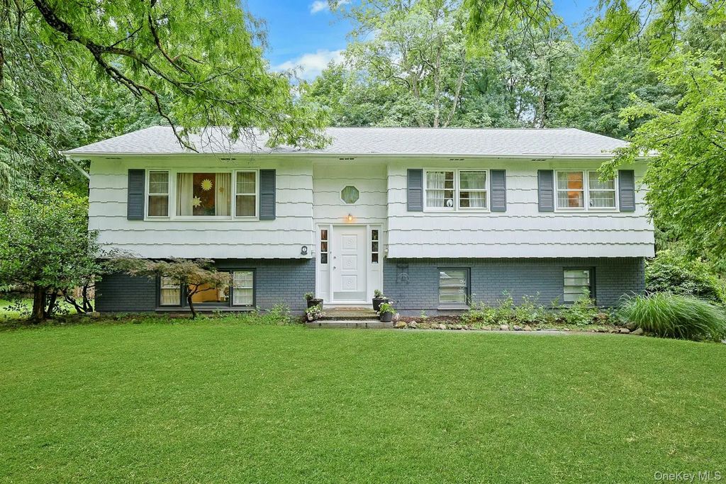 1 Long Meadow Drive, Monsey