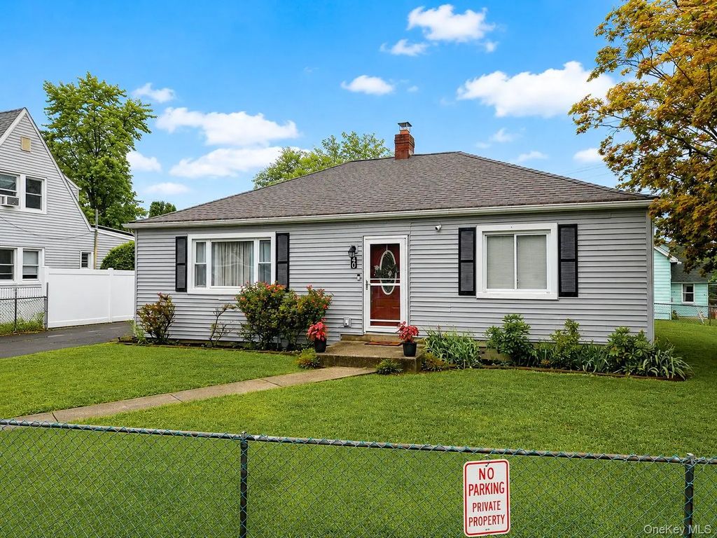 40 Wall Street, Garnerville