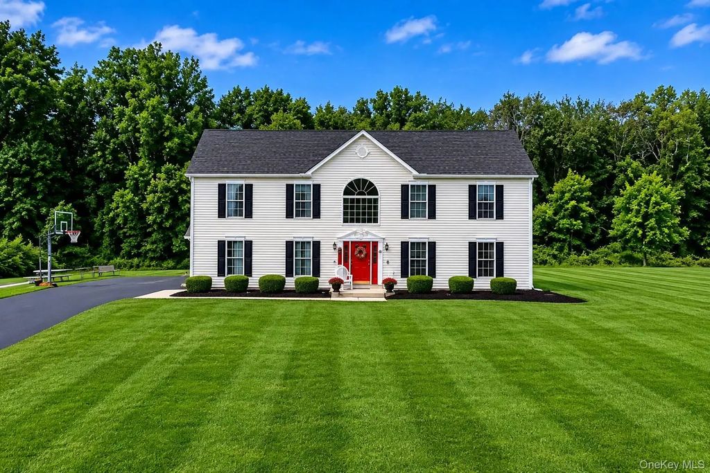 71 Dellwood Court, Westtown