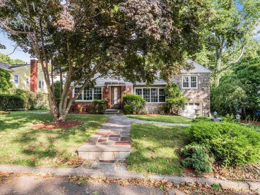 90 Patton Drive, Yonkers