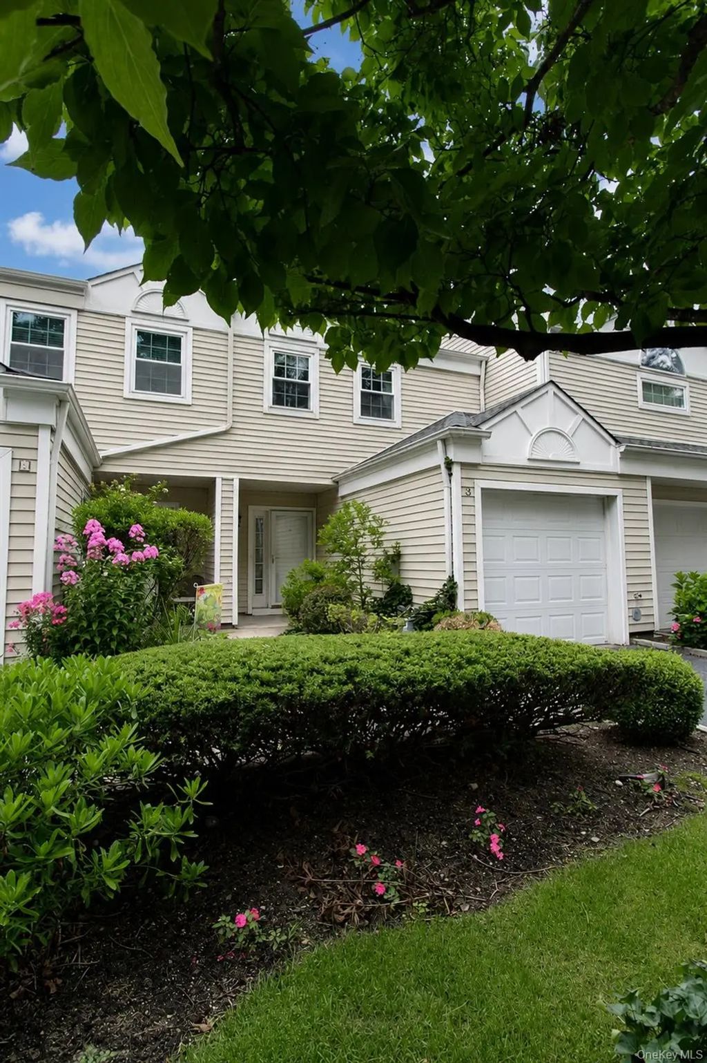 3 Pidgeon Court, Manorville